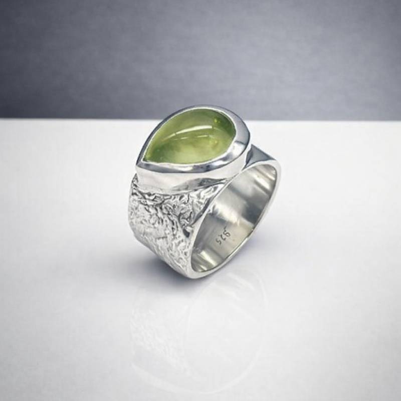 Handmade Sterling Silver 925 Fire Ring with Natural Prehnite